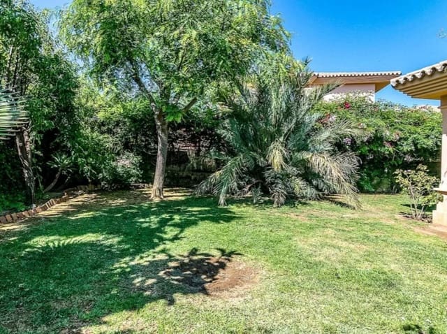 4 slaapkamer Villa te koop in Riviera del Sol, Mijas met zwembad - € 660.000 (Ref: 9760195)