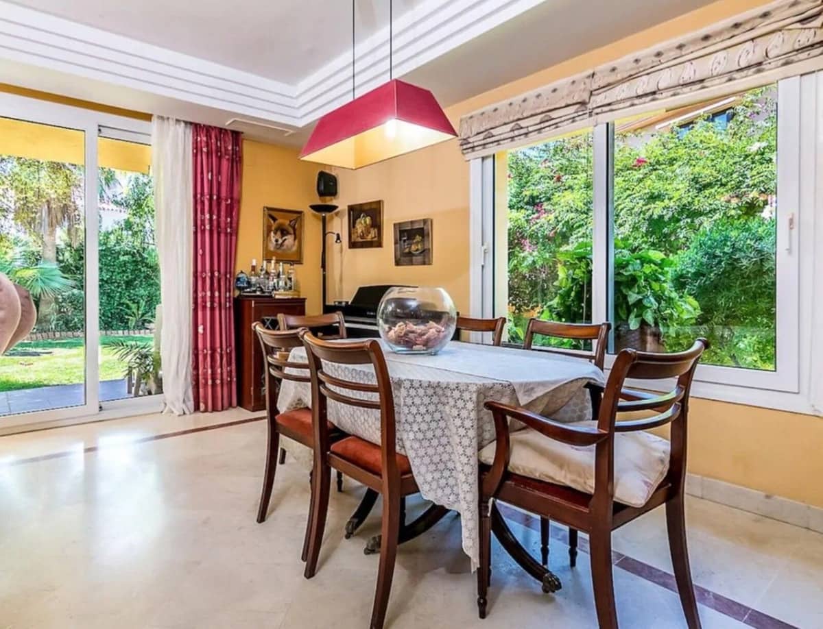 4 quarto Moradia para venda em Mijas com piscina - 660 000 € (Ref: 9760195)