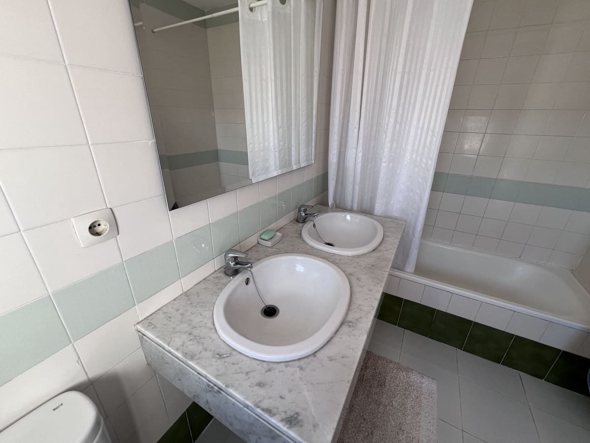 3 sovrum Villa till salu i Bel-Air med pool garage - 340 000 € (Ref: 9760196)