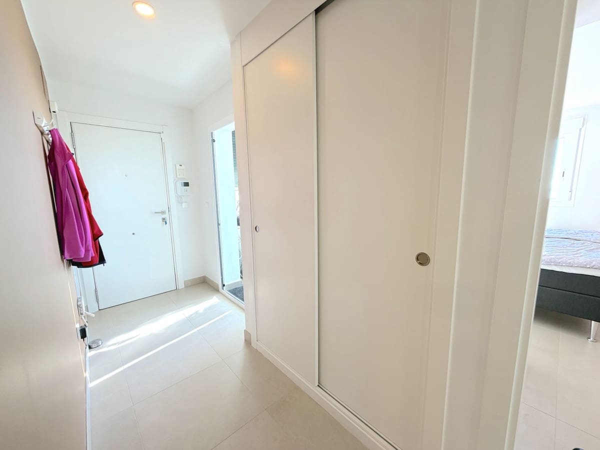 3 slaapkamer Flat te koop in Fuengirola met zwembad garage - € 675.000 (Ref: 9760199)