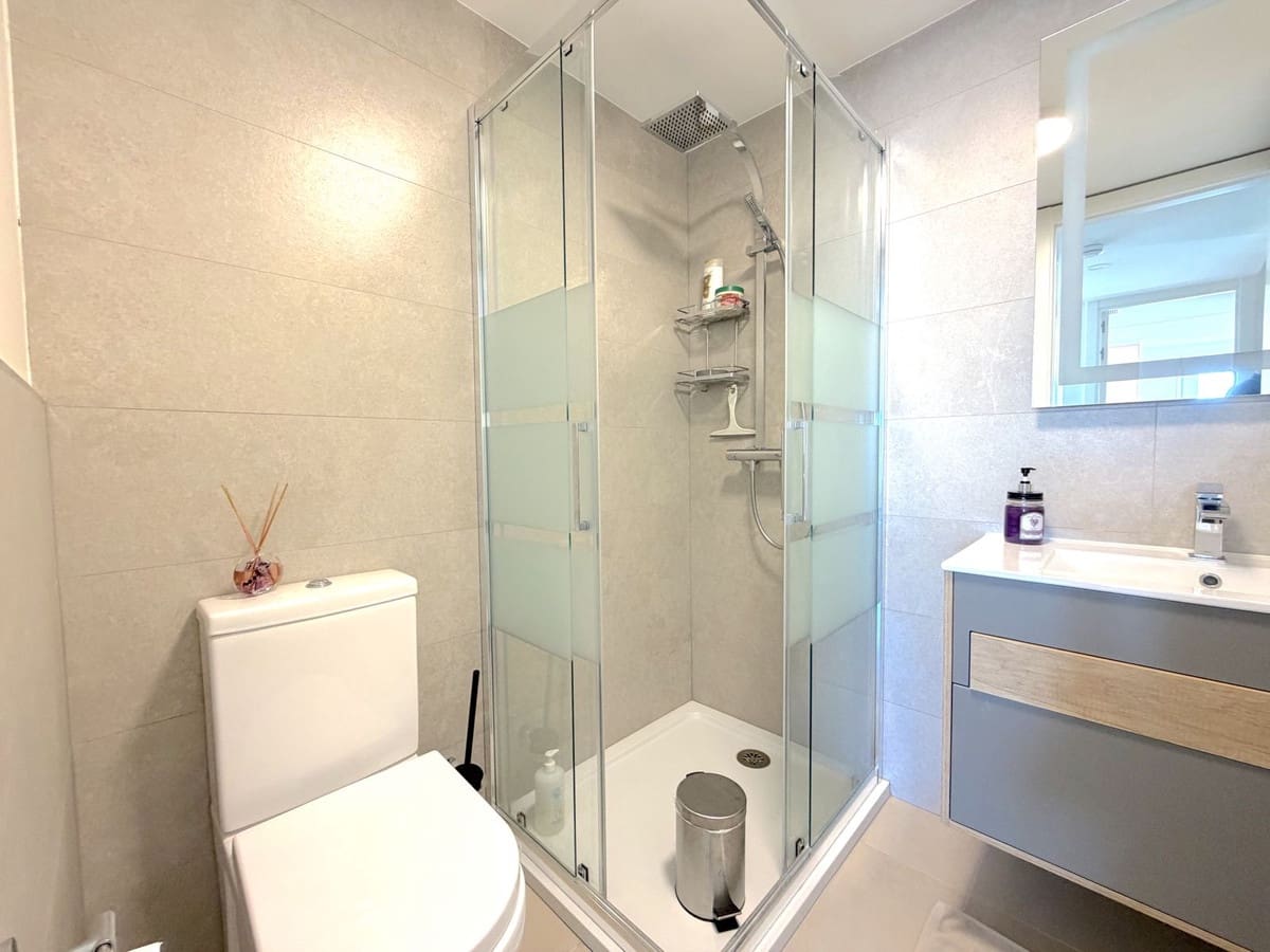 3 slaapkamer Flat te koop in Fuengirola met zwembad garage - € 675.000 (Ref: 9760199)