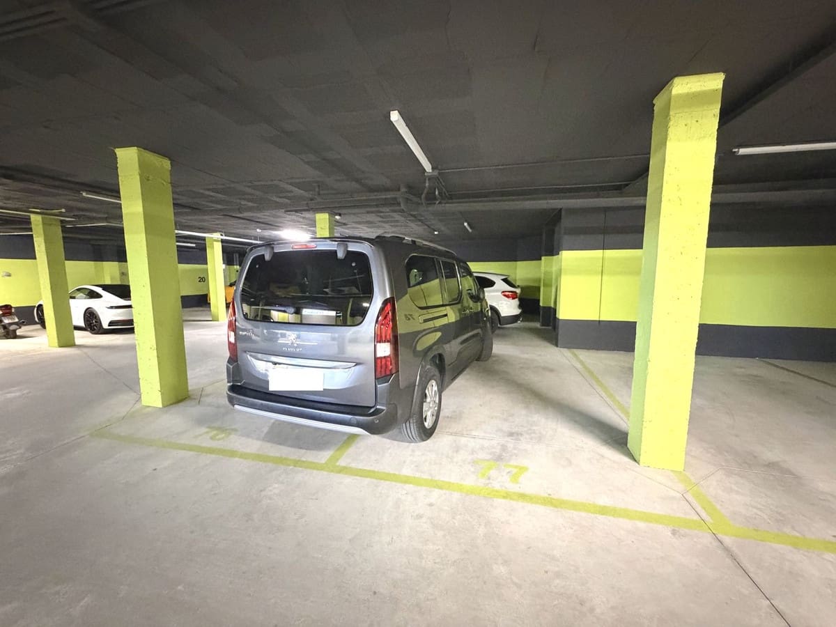 3 slaapkamer Flat te koop in Fuengirola met zwembad garage - € 675.000 (Ref: 9760199)