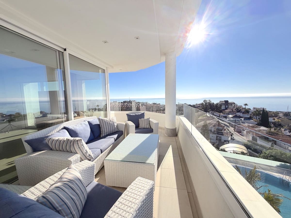 3 slaapkamer Flat te koop in Fuengirola met zwembad garage - € 675.000 (Ref: 9760199)