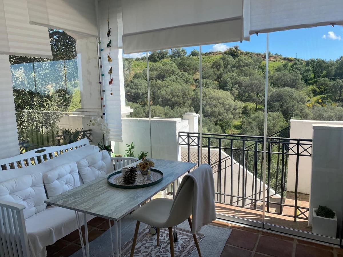 2 soverom Leilighet til salgs i Marbella med svømmebasseng garasje - € 425 000 (Ref: 9760201)