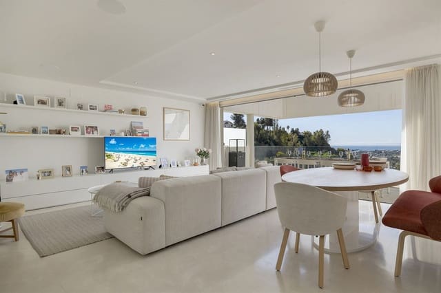 3 soverom Leilighet til salgs i Las Brisas, Marbella med svømmebasseng - € 1 950 000 (Ref: 9760202)