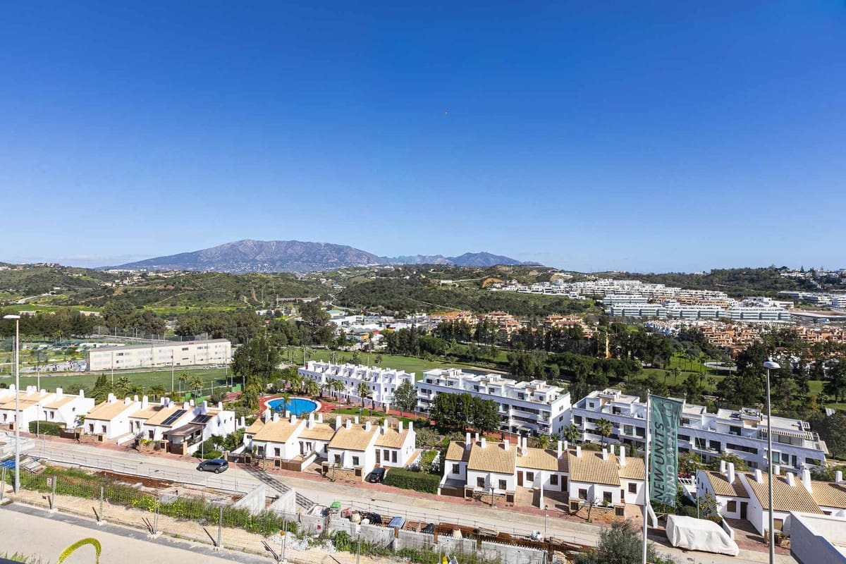 2 soveværelse Villa til salg i Mijas med swimmingpool garage - € 435.000 (Ref: 9761321)