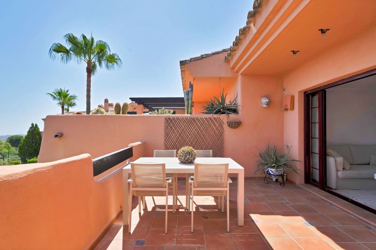 3 soverom Leilighet til salgs i Ojen med svømmebasseng garasje - € 499 000 (Ref: 9765324)