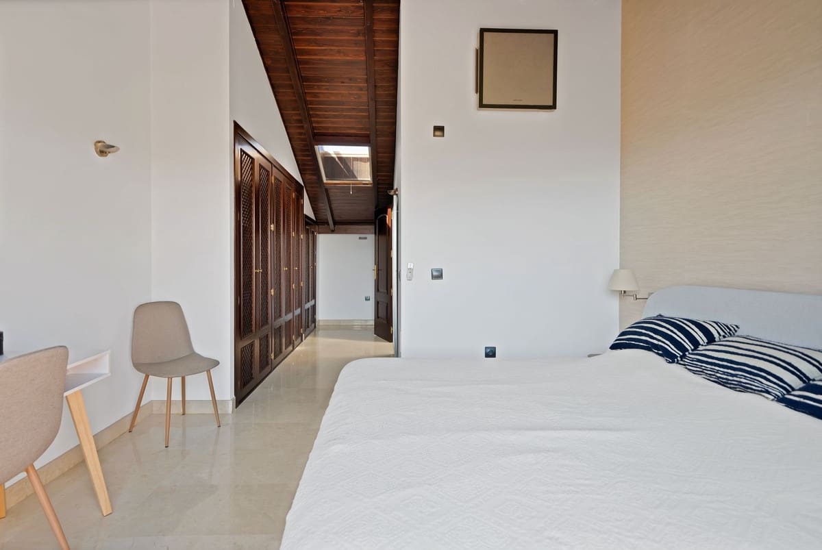 3 soverom Leilighet til salgs i Ojen med svømmebasseng garasje - € 499 000 (Ref: 9765324)