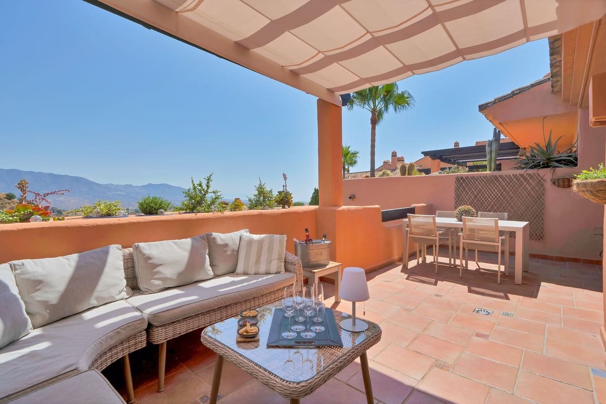 3 soverom Leilighet til salgs i Ojen med svømmebasseng garasje - € 499 000 (Ref: 9765324)