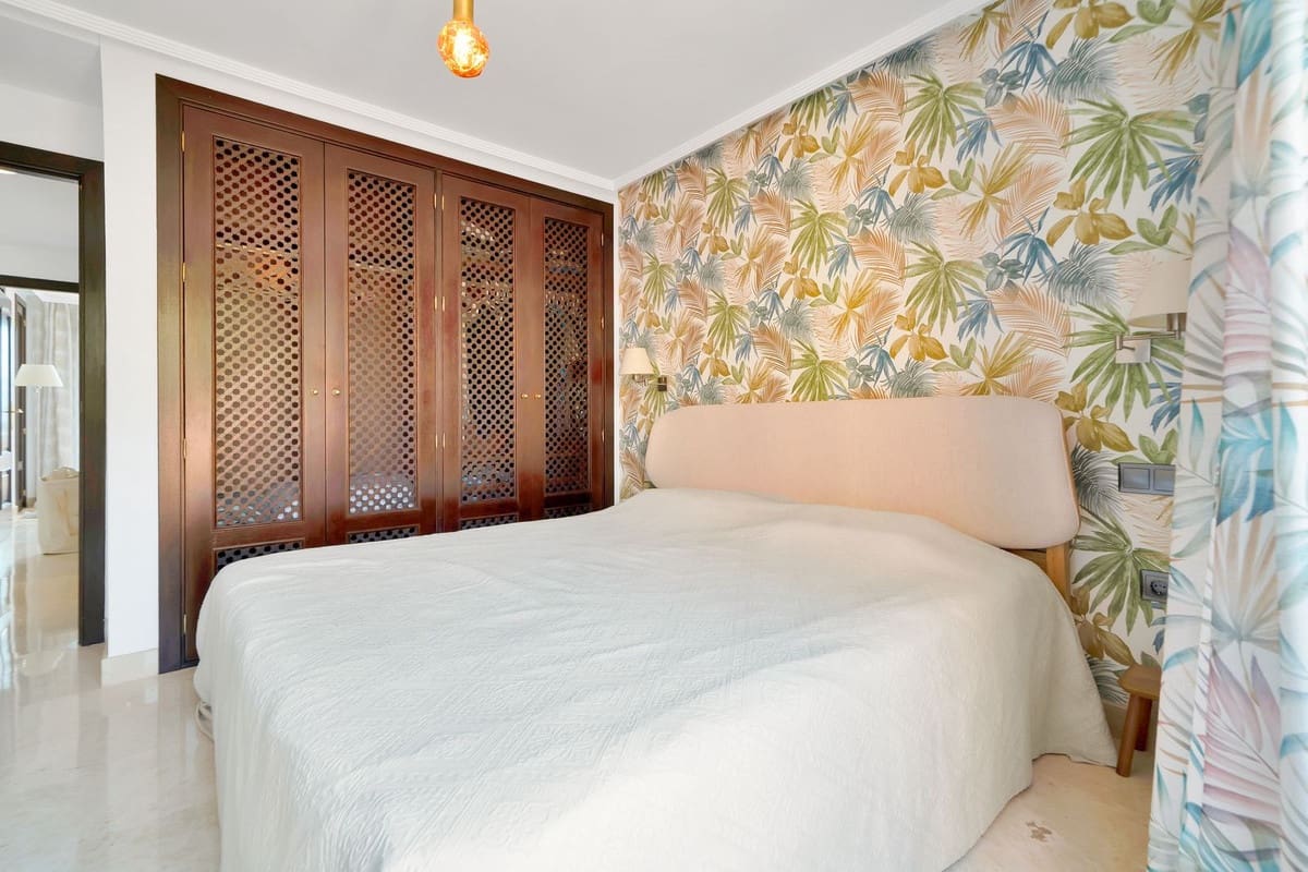 3 soverom Leilighet til salgs i Ojen med svømmebasseng garasje - € 499 000 (Ref: 9765324)