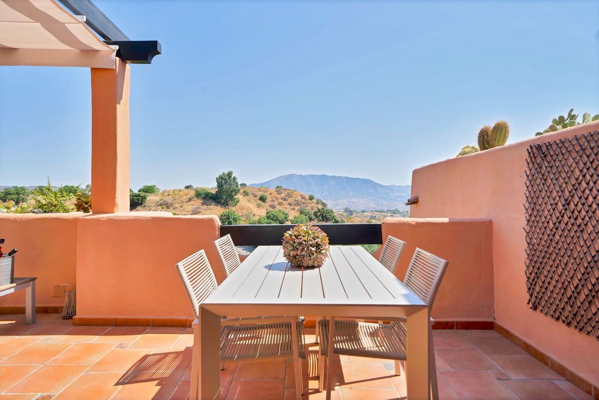 3 soverom Leilighet til salgs i Ojen med svømmebasseng garasje - € 499 000 (Ref: 9765324)