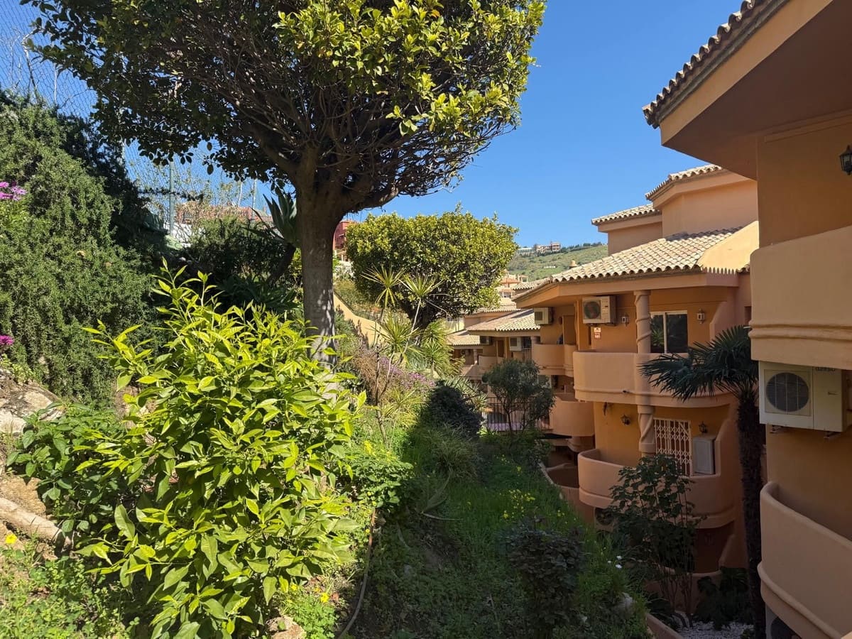 3 chambre Appartement à vendre à Mijas avec piscine garage - 425 000 € (Ref: 9765328)