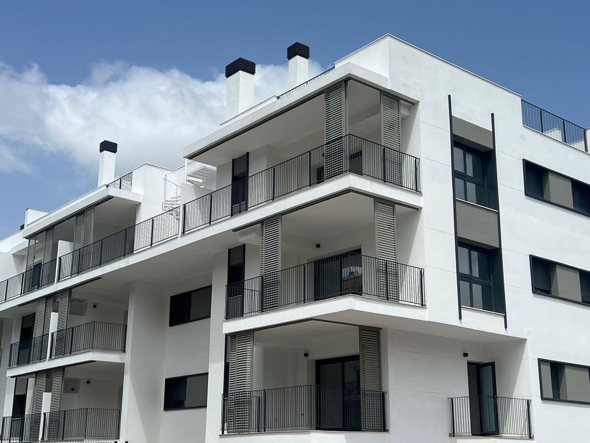 2 chambre Appartement à vendre à Estepona avec piscine garage - 635 000 € (Ref: 9769136)