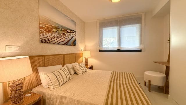 3 slaapkamer Flat te koop in La Concha - Resina Golf, Estepona met zwembad garage - € 589.000 (Ref: 9773557)