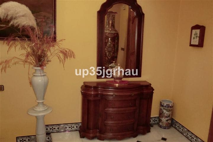 5 Zimmer Villa zu verkaufen in Estepona mit Pool Garage - 1.499.900 € (Ref: 9785967)