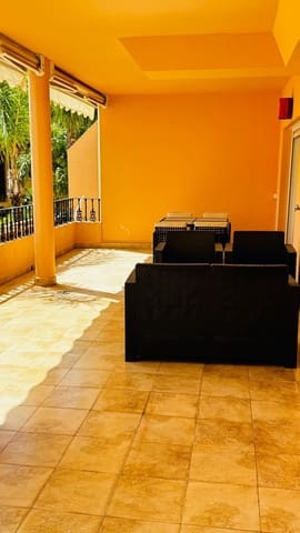 Piso de 2 habitaciones en Las Brisas, Marbella en venta con garaje - 650.000 € (Ref: 9803772)