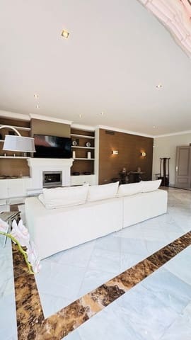 5 soverom Villa til salgs i Guadalmina Alta, Marbella med svømmebasseng garasje - € 2 500 000 (Ref: 9803773)