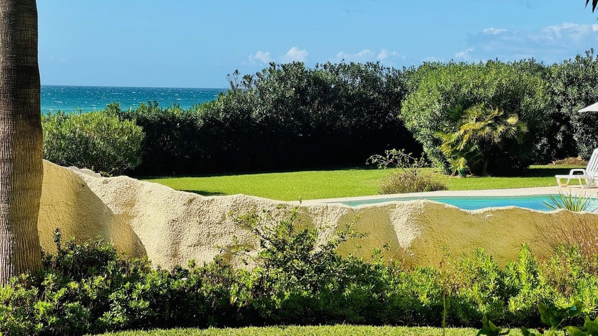 2 soveværelse Lejlighed til salg i Marbella med swimmingpool garage - € 890.000 (Ref: 9803774)