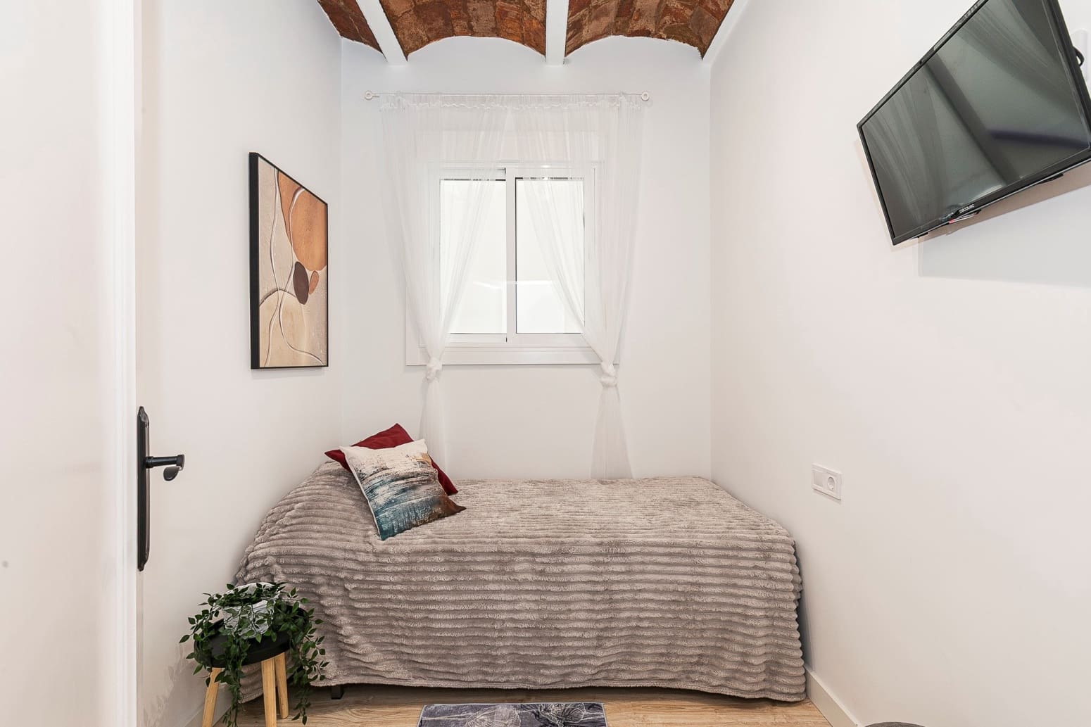 3 slaapkamer Flat te koop in Barcelona stad - € 689.000 (Ref: 9804881)