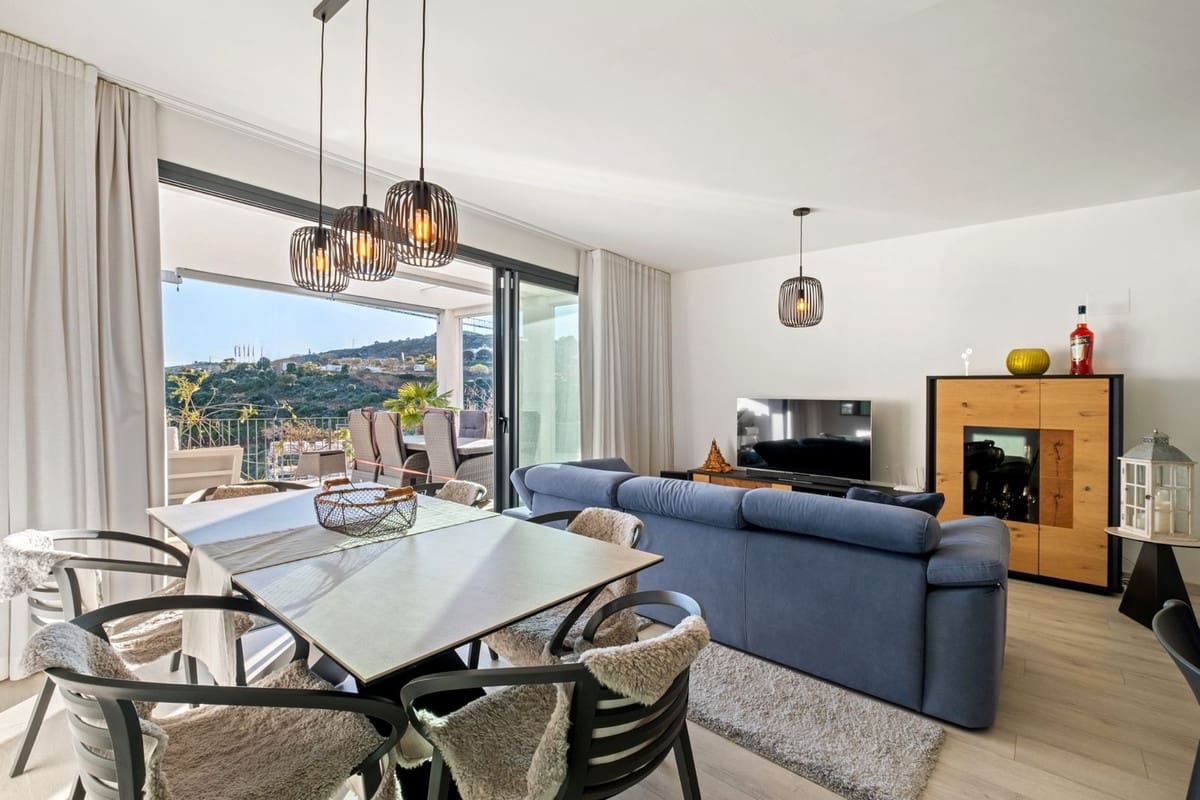 3 chambre Villa/Maison à vendre à Manilva avec piscine garage - 689 000 € (Ref: 9805292)