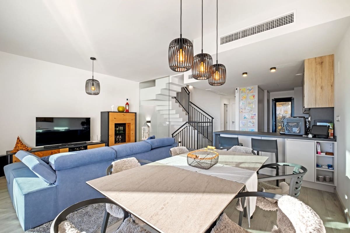 3 chambre Villa/Maison à vendre à Manilva avec piscine garage - 689 000 € (Ref: 9805292)