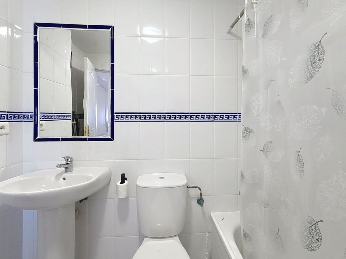 2 soverom Leilighet til salgs i Casares med garasje - € 235 000 (Ref: 9805293)