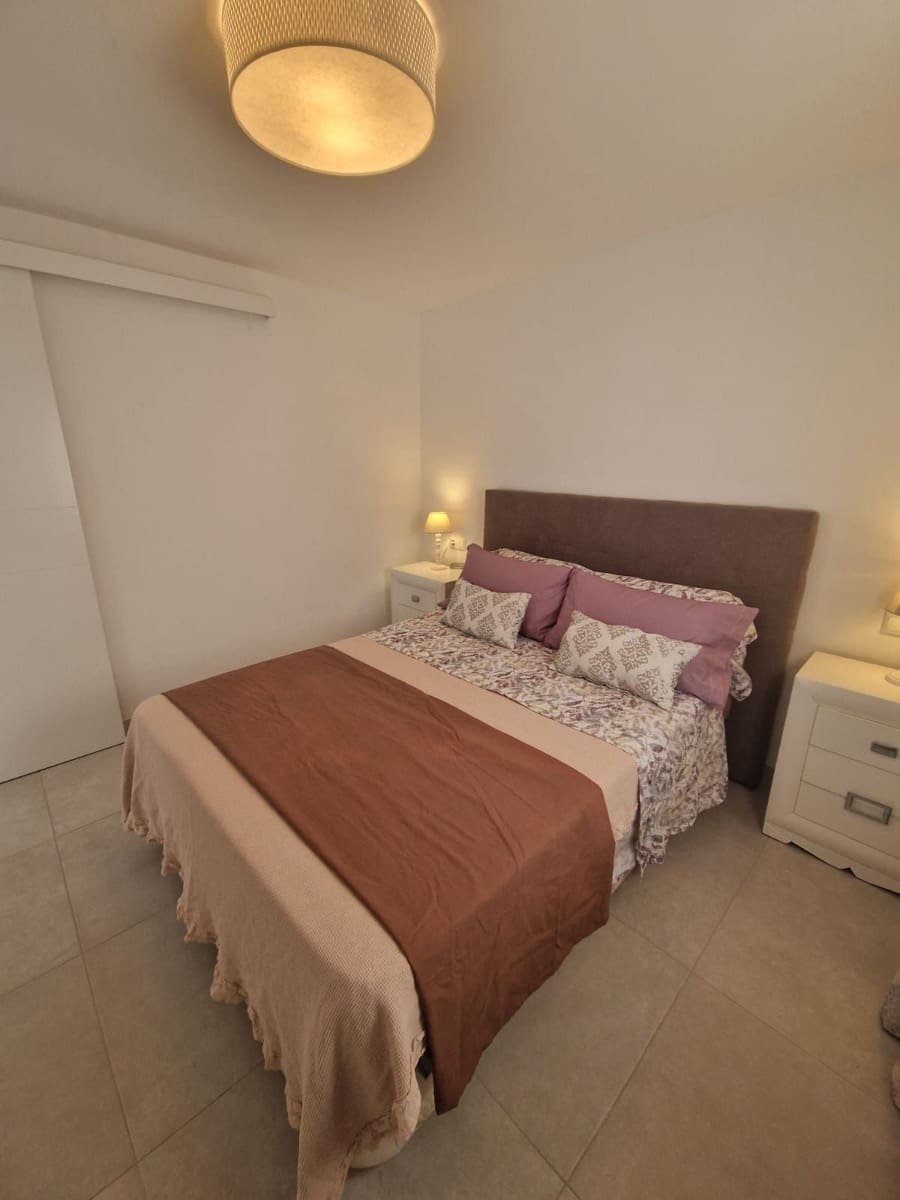 1 soverom Leilighet til salgs i Estepona med garasje - € 269 000 (Ref: 9805488)