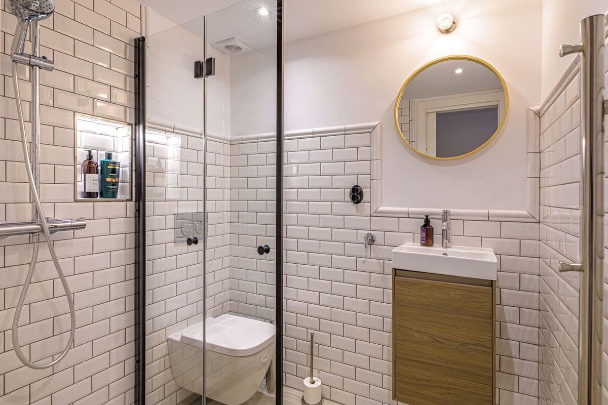 4 soveværelse Villa til salg i New Golden Mile med swimmingpool - € 1.690.000 (Ref: 9805616)