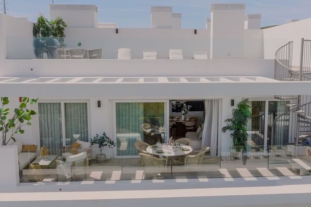 2 slaapkamer Flat te koop in Centro, Estepona met zwembad - € 620.000 (Ref: 9805617)