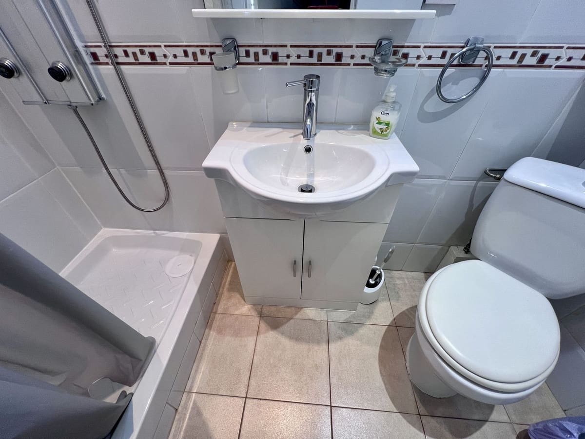 3 makuuhuone Huvila myytävänä paikassa Estepona mukana uima-altaan 
autotalli - 550 000 € (Ref: 9805793)