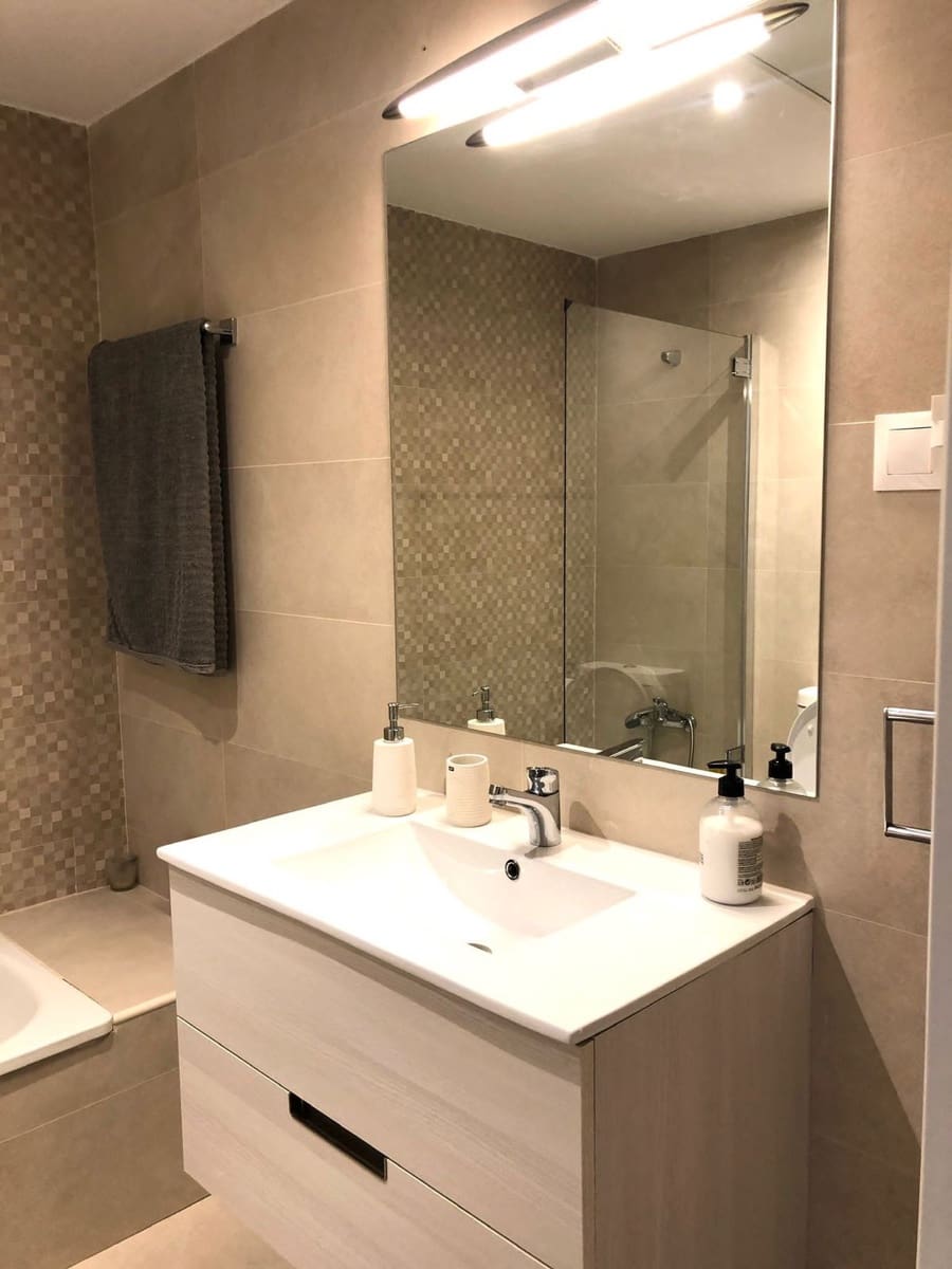 3 sovrum Lägenhet till salu i Marbella med pool - 529 000 € (Ref: 9805795)