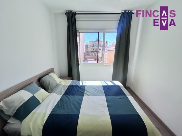 2 bedroom Flat for rent in La Vila de Gràcia, Barcelona city - € 1,350 (Ref: 9833040)