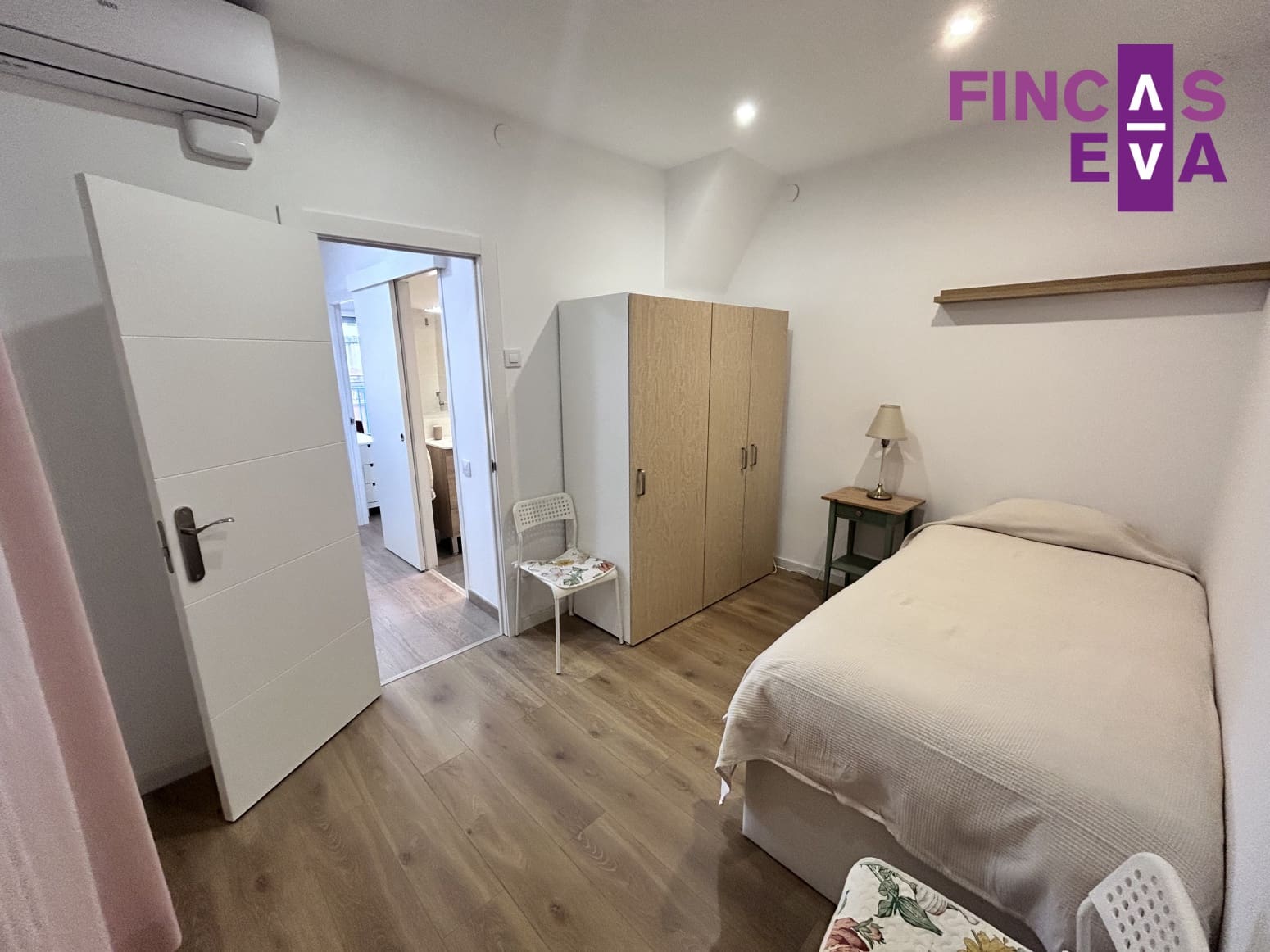 Piso de 2 habitaciones en Barcelona ciudad en alquiler - 1.350 € (Ref: 9833040)