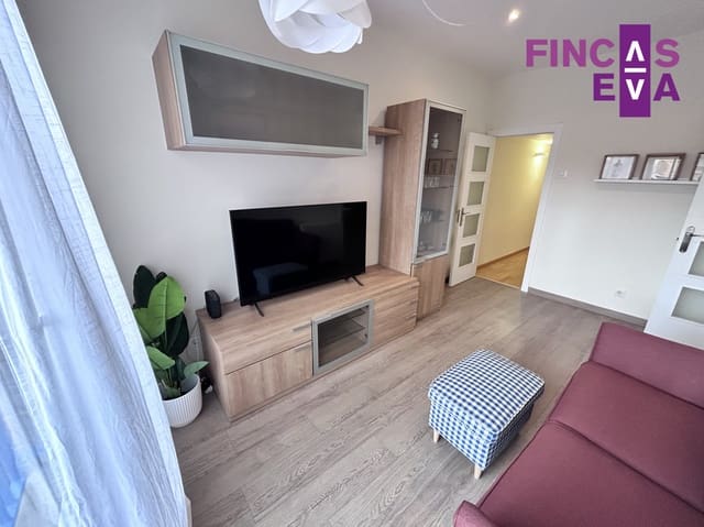 2 bedroom Flat for rent in La Vila de Gràcia, Barcelona city - € 1,350 (Ref: 9833040)