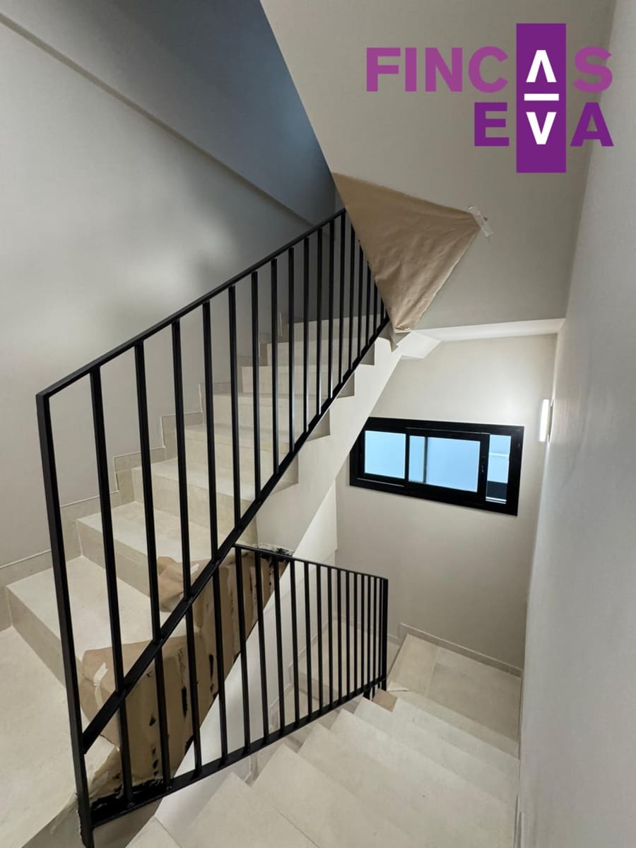 Gewerbe zu verkaufen in Santa Coloma de Gramenet - 3.800.000 € (Ref: 9841464)