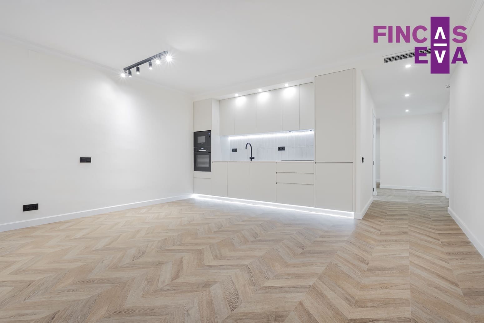 3 quarto Apartamento para venda em Barcelona cidade - 570 000 € (Ref: 9841465)