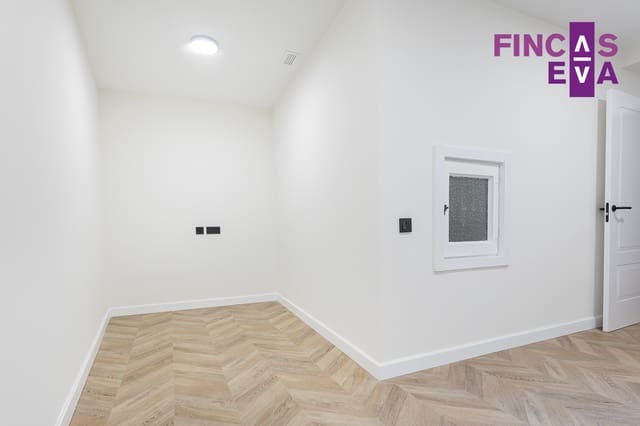 3 camera da letto Appartamento in vendita in El Barri Gòtic, Barcelona città - 570.000 € (Rif: 9841465)