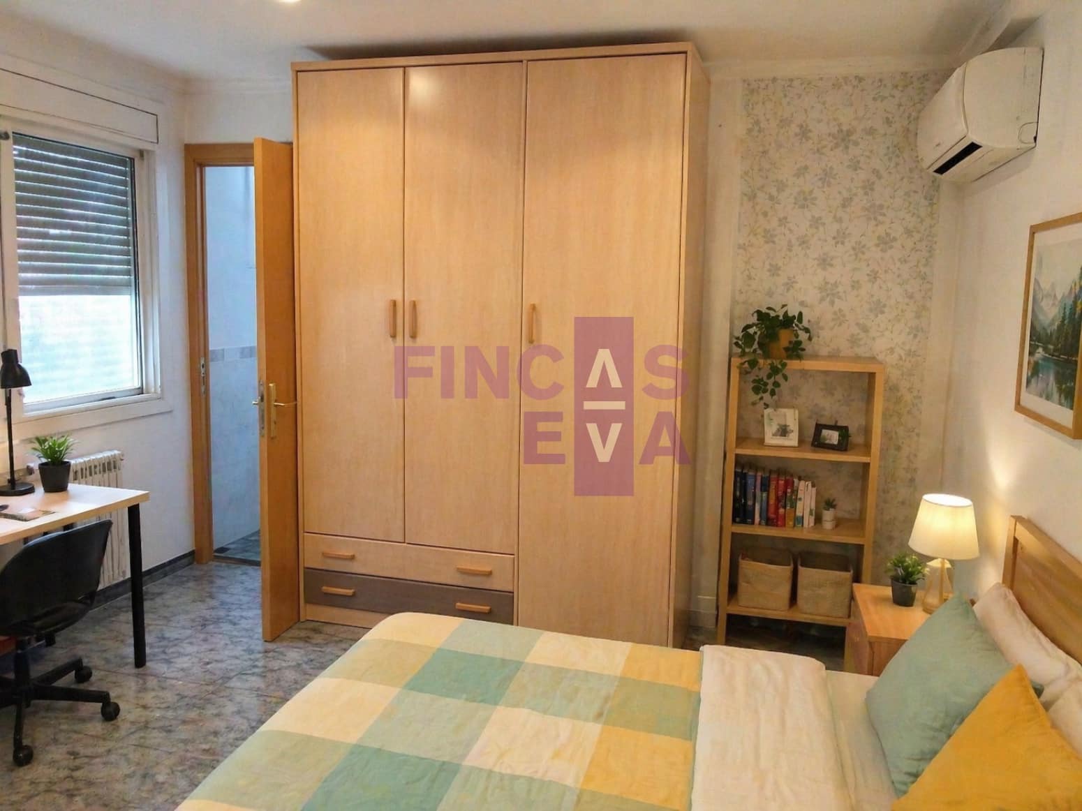 6 bedroom Villa for sale in Sant Vicenc dels Horts - € 520,000 (Ref: 9848258)