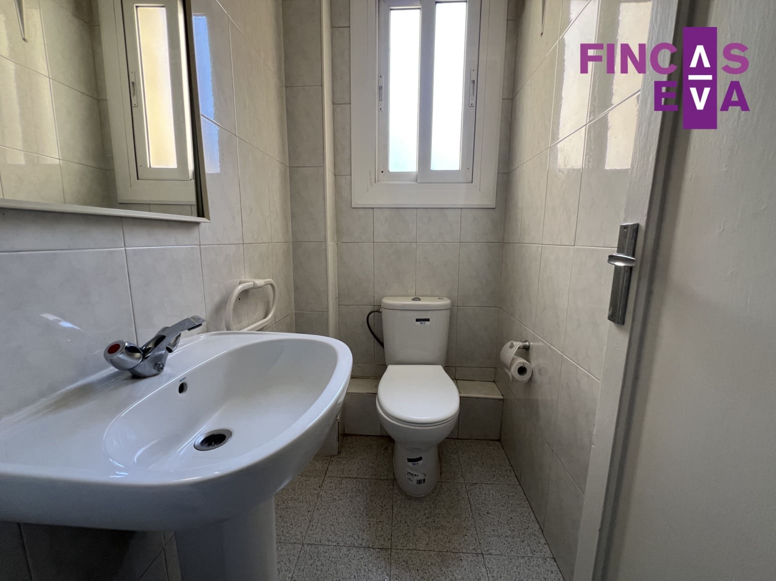 3 slaapkamer Flat te koop in Barcelona stad met garage - € 370.000 (Ref: 9850191)