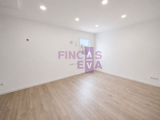 2 Zimmer Wohnung zu verkaufen in El Clot, Barcelona Stadt - 317.000 € (Ref: 9867610)