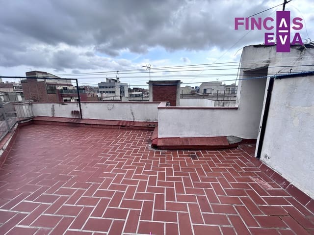 Leilighet til salgs i L'Hospitalet de Llobregat - € 1 380 000 (Ref: 9891003)