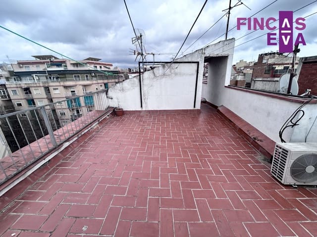 Leilighet til salgs i L'Hospitalet de Llobregat - € 1 380 000 (Ref: 9891003)