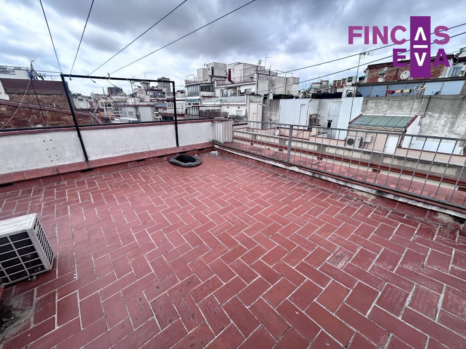 2 Zimmer Wohnung zu verkaufen in L'Hospitalet de Llobregat - 850.000 € (Ref: 9891003)