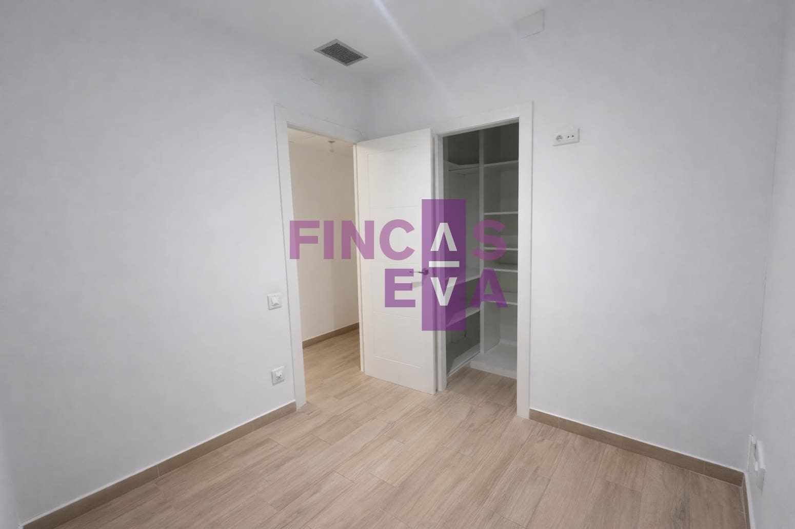 3 Zimmer Wohnung zu verkaufen in Barcelona Stadt - 419.000 € (Ref: 9894968)