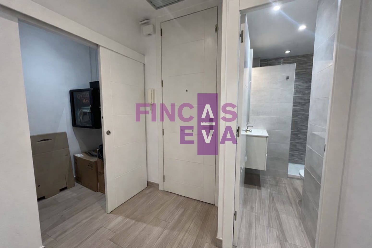 3 Zimmer Wohnung zu verkaufen in Barcelona Stadt - 419.000 € (Ref: 9894968)