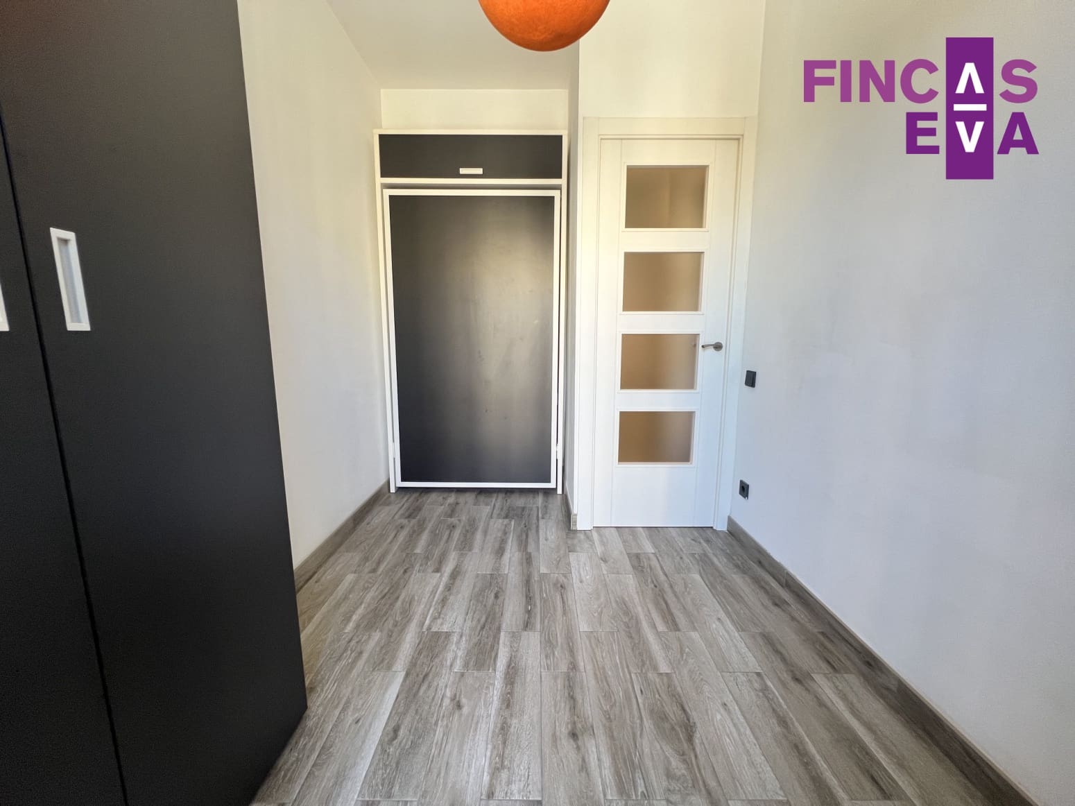 2 bedroom Flat for sale in Barcelona city - € 345,000 (Ref: 9895198)
