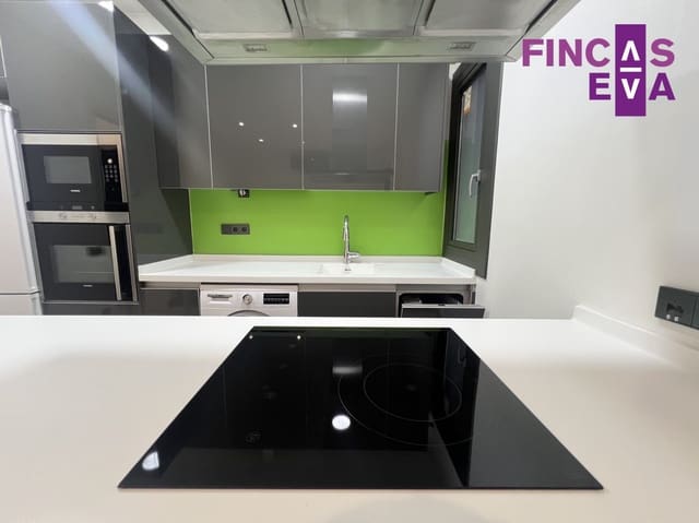 Piso de 2 habitaciones en El Fort Pienc, Barcelona ciudad en venta - 329.000 € (Ref: 9895198)