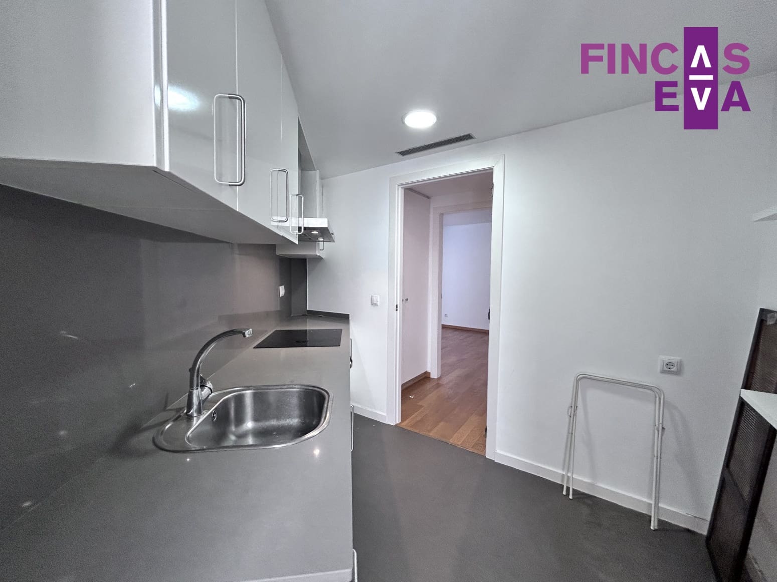 2 bedroom Flat for sale in Barcelona city - € 650,000 (Ref: 9895455)