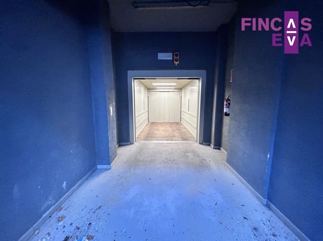 Garage te koop in Diagonal Mar i El Front Marítim del Poblenou, Barcelona stad - € 9.000 (Ref: 9897130)