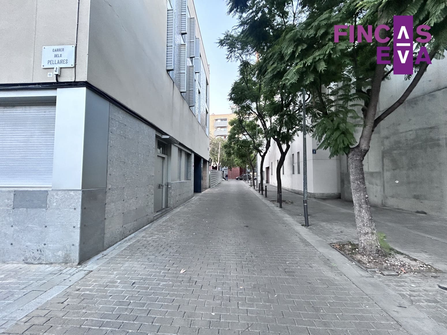 Autotalli myytävänä paikassa Barcelona kaupunki - 9 000 € (Ref: 9897130)